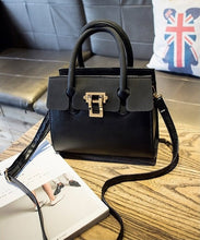 Load image into Gallery viewer, Fashion Messenger Bag
